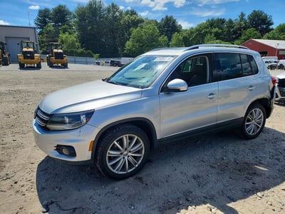 WVGAV7AX7CW****** 2012 Volkswagen Tiguan