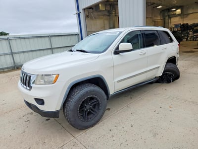 1J4RR4GG0BC****** 2011 Jeep Grand Cherokee