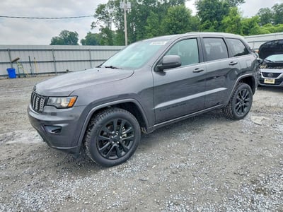 1C4RJFAG7JC****** 2018 Jeep Grand Cherokee