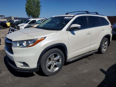 5TDDKRFH9FS****** 2015 Toyota Highlander
