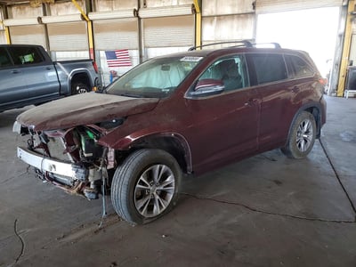 5TDBKRFH5FS****** 2015 Toyota Highlander