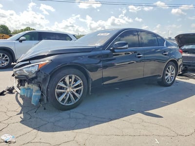 2015 Infiniti Q50