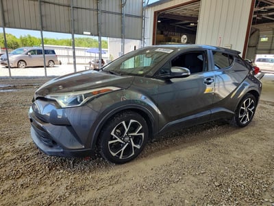 NMTKHMBX7JR****** 2018 Toyota C-HR
