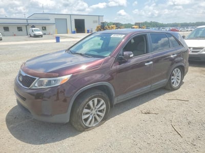 5XYKT3A61EG****** 2014 Kia Sorento