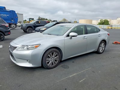 JTHBK1GG2F2****** 2015 Lexus ES