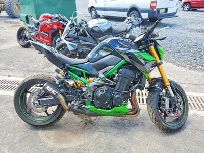 ML5ZRDM1XRD****** 2024 Kawasaki Z900 Se