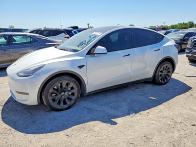 7SAYGDEE2NF****** 2022 Tesla Model Y