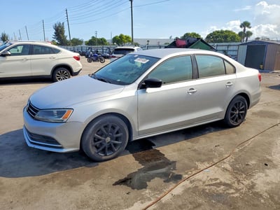 3VWD17AJ6FM****** 2015 Volkswagen Jetta