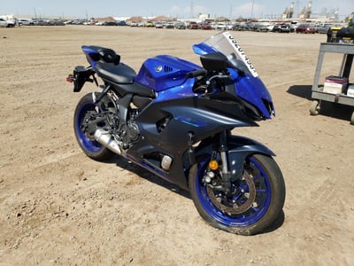 2023 Yamaha R7