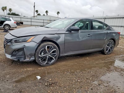 2025 Nissan Altima