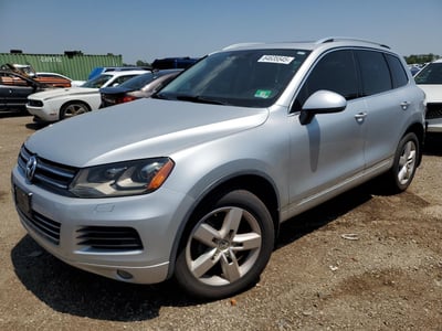 WVGFF9BP3CD****** 2012 Volkswagen Touareg