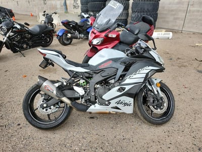 2025 Kawasaki Ninja ZX-4R