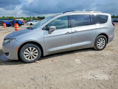 2C4RC1BG5KR****** 2019 Chrysler Pacifica