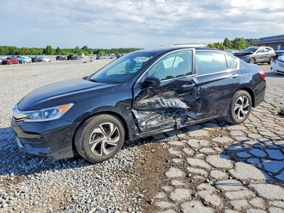 1HGCR2F33HA****** 2017 Honda Accord