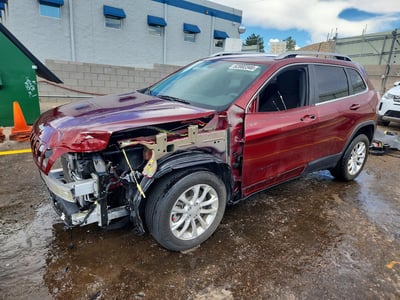 1C4PJLCB8KD****** 2019 Jeep Cherokee