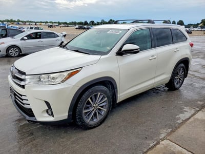 2017 Toyota Highlander