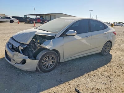 KMHCT4AE7GU****** 2016 Hyundai Accent