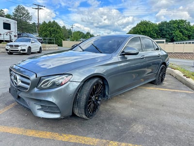 WDDZF4KB8HA****** 2017 Mercedes-Benz E-Class