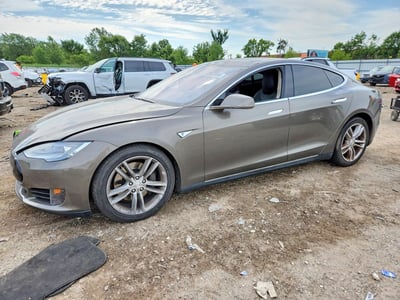 5YJSA1E26FF****** 2015 Tesla Model S