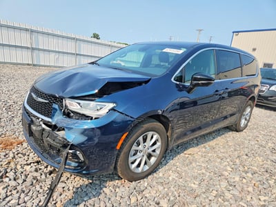 2025 Chrysler Pacifica