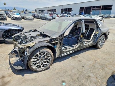 KMTFC4SD7TU****** 2026 Genesis G90