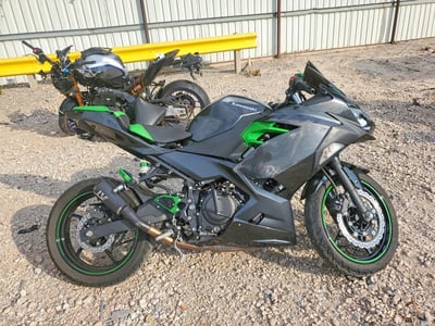 JKAEXKH16PD****** 2023 Kawasaki Ex400