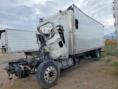 1FVACWFC0RH****** 2024 Freightliner M2 106 Medium Duty