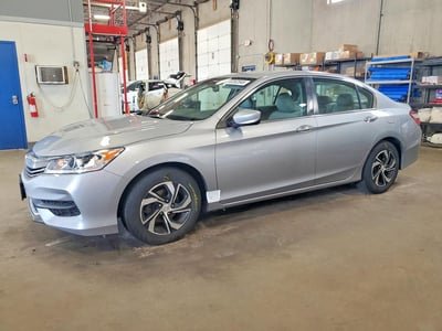 1HGCR2F34GA****** 2016 Honda Accord