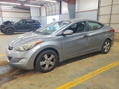 KMHDH4AE8DU****** 2013 Hyundai Elantra