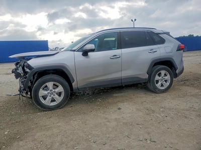 2T3P1RFV9KW****** 2019 Toyota RAV4