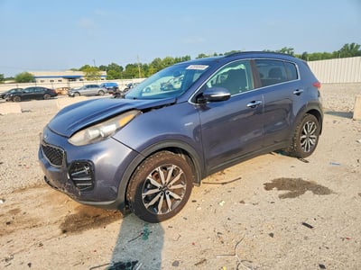 KNDPNCAC6J7****** 2018 Kia Sportage