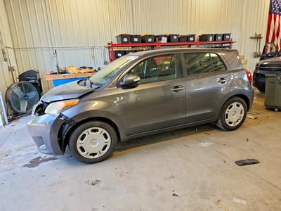 JTKKUPB48E1****** 2014 Scion xD