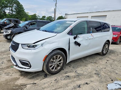 2C4RC3BG4PR****** 2023 Chrysler Pacifica