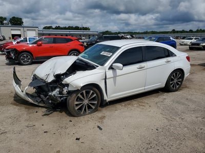 1C3CCBBB4EN****** 2014 Chrysler 200