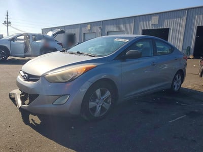 KMHDH4AE3DU****** 2013 Hyundai Elantra