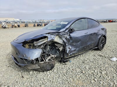 7SAYGDEE6PF****** 2023 Tesla Model Y