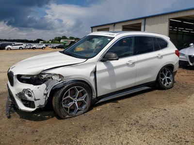 WBXHT3C36J5****** 2018 BMW X1