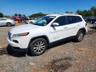 1C4PJMDB7HD****** 2017 Jeep Cherokee