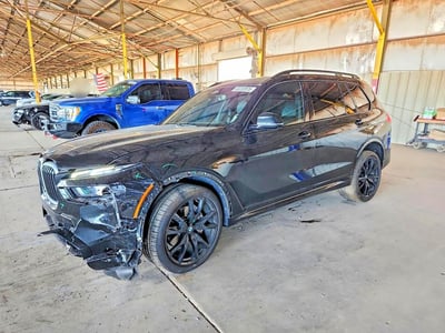 5UX23EM07P9****** 2023 BMW X7