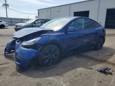 7SAYGDED9SA****** 2025 Tesla Model Y