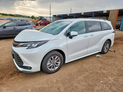 5TDYSKFCXTS****** 2026 Toyota Sienna