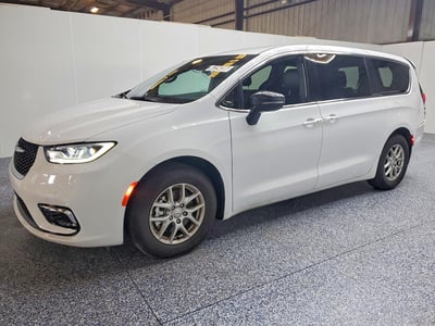 2026 Chrysler Pacifica