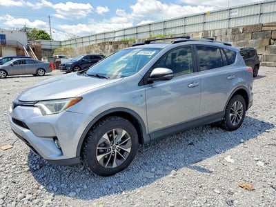 JTMRJREV1JD****** 2018 Toyota RAV4