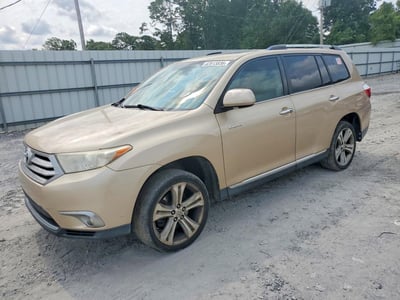 5TDYK3EH7BS****** 2011 Toyota Highlander