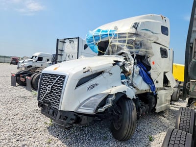 4V4NC9EH6PN****** 2023 Volvo VNL