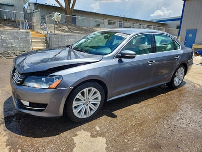 1VWAS7A32FC****** 2015 Volkswagen Passat