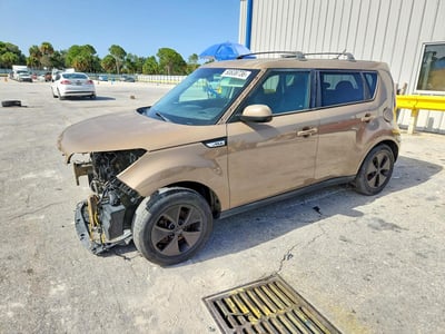 KNDJN2A21G7****** 2016 Kia Soul