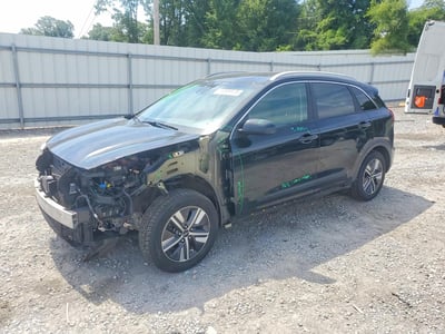KNDCB3LC3N5****** 2022 Kia Niro