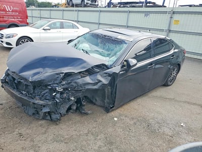 58ABK1GG3GU****** 2016 Lexus ES