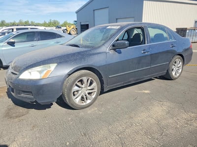 1HGCM56706A****** 2006 Honda Accord